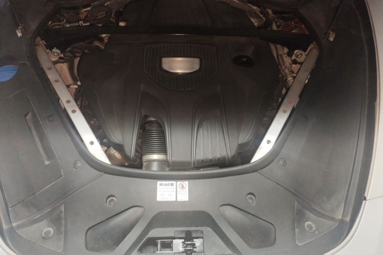 Used Porsche Panamera 2017 Panamera 3.0T Engine Bay