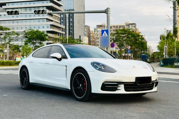 Used Porsche Panamera 2017 Panamera 4 Executive Long Wheelbase 3.0T Exterior 2