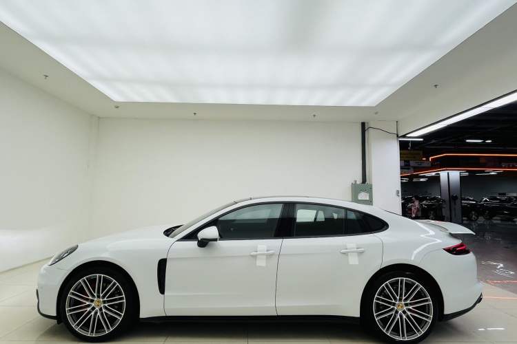 Used Porsche Panamera 2017 Panamera 3.0T Exterior 2
