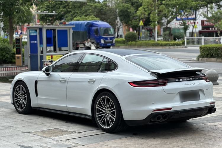 Used Porsche Panamera 2017 Panamera 3.0T Exterior 4