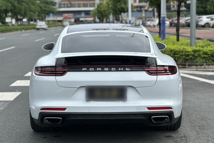 Used Porsche Panamera 2017 Panamera Executive Long Wheelbase 3.0T Exterior 4