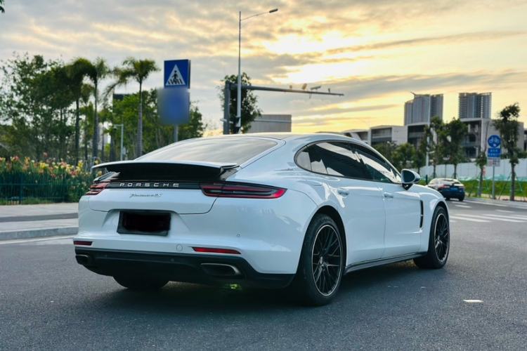 Used Porsche Panamera 2017 Panamera 4 Executive Long Wheelbase 3.0T Exterior 6