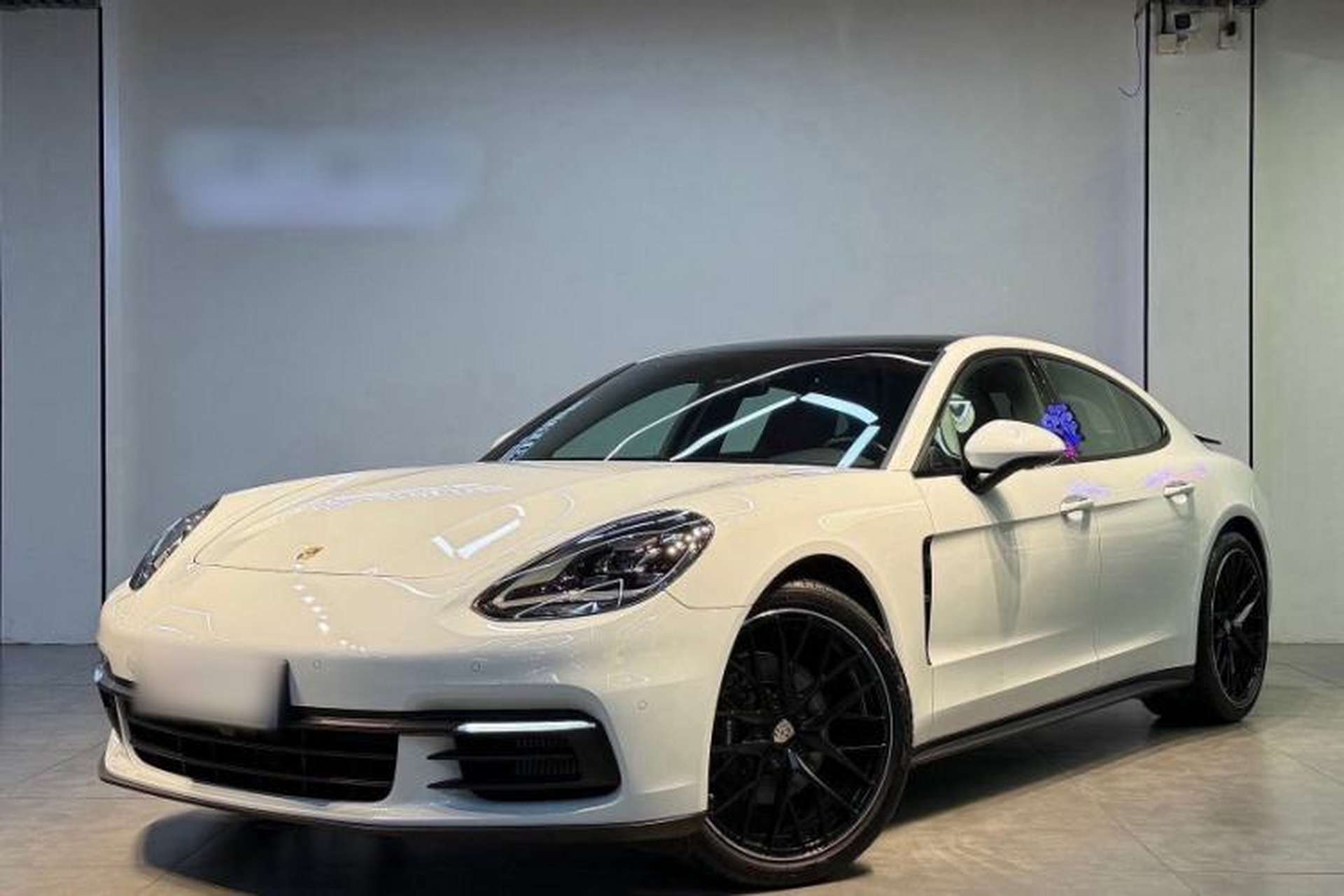 Used Porsche Panamera 2017 Panamera 3.0T Front Left 45 Deg