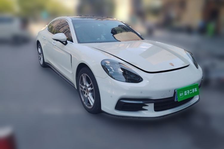 Used Porsche Panamera 2017 Panamera 3.0T Front Right 45 Deg
