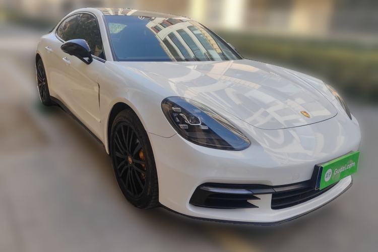 Used Porsche Panamera 2017 Panamera 3.0T Front Right 45 Deg