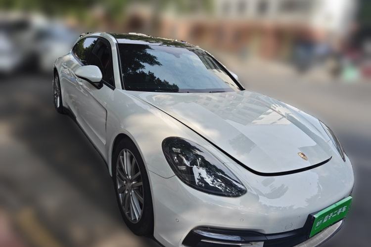 Used Porsche Panamera 2017 Panamera 4 Executive Long Wheelbase 3.0T Front Right 45 Deg