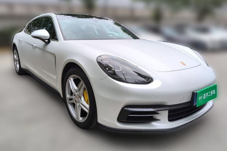 Used Porsche Panamera 2017 Panamera 4 Executive Long Wheelbase 3.0T Front Right 45 Deg