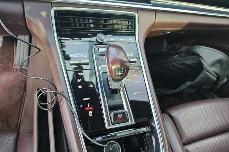 Used Porsche Panamera 2017 Panamera 3.0T Gear Lever
