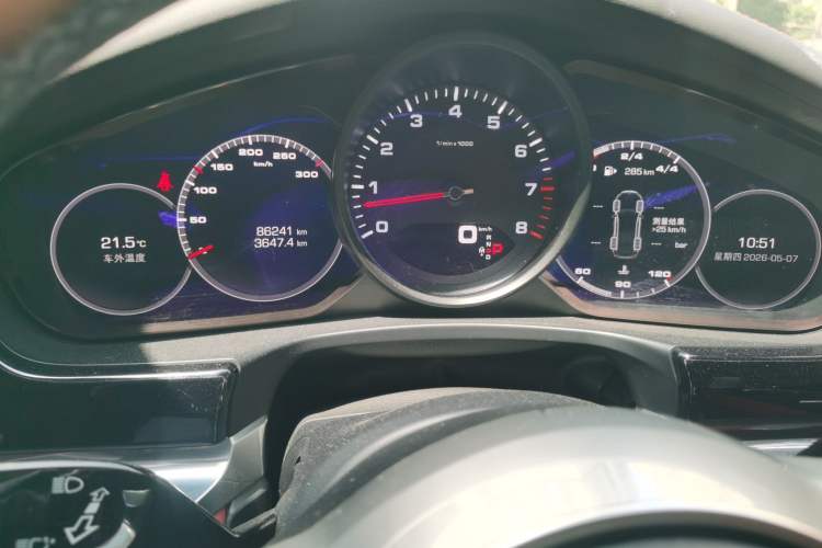 Used Porsche Panamera 2017 Panamera 3.0T Instrument Cluster