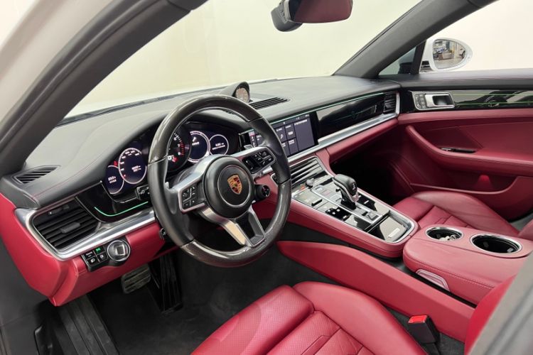 Used Porsche Panamera 2017 Panamera 3.0T Interior 12