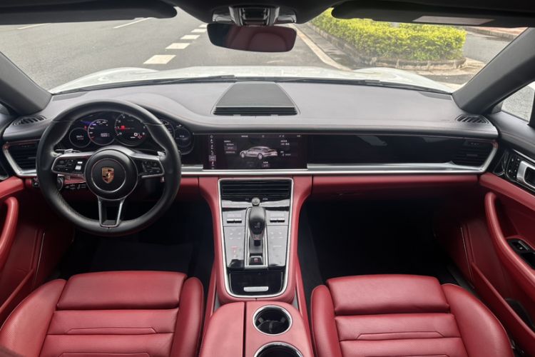 Used Porsche Panamera 2017 Panamera Executive Long Wheelbase 3.0T Interior 2