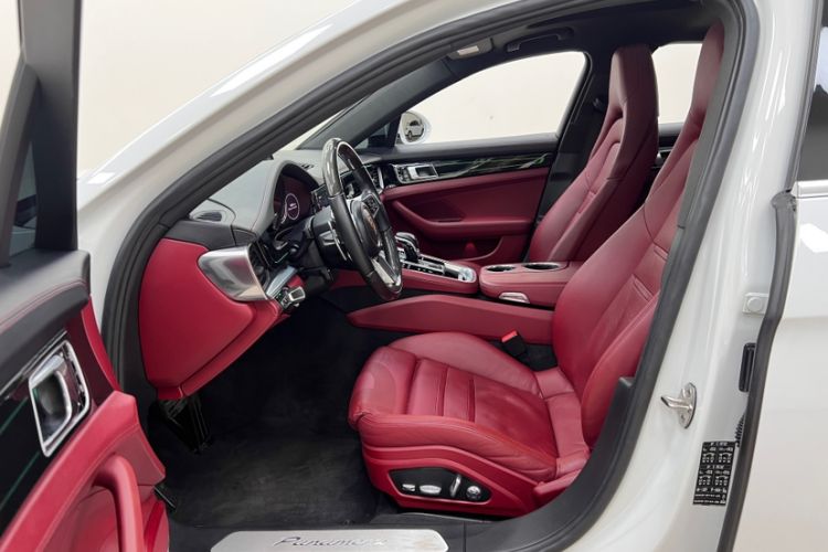 Used Porsche Panamera 2017 Panamera 3.0T Interior 2