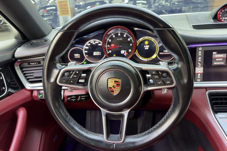 Used Porsche Panamera 2017 Panamera 3.0T Interior 3
