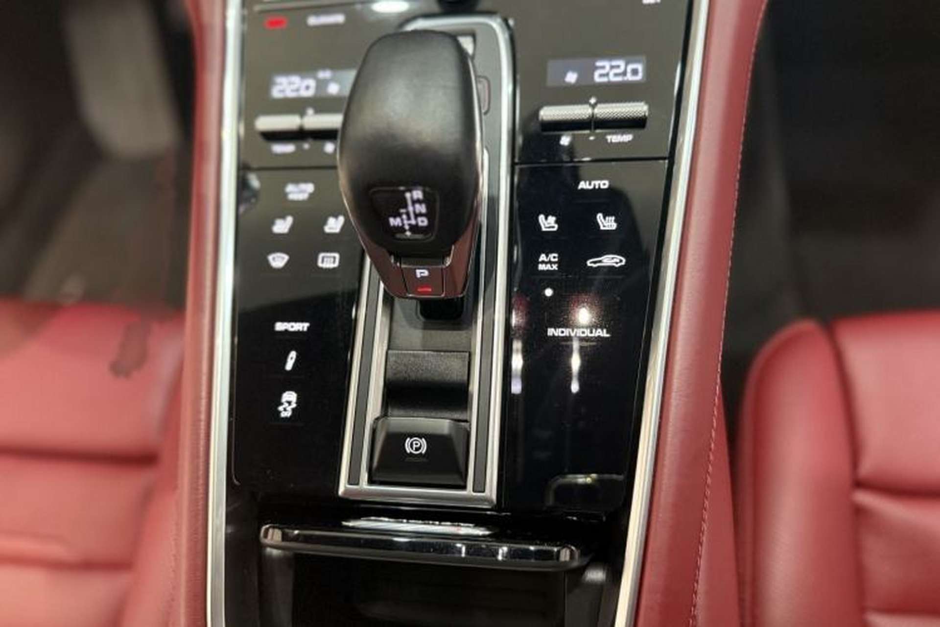 Used Porsche Panamera 2017 Panamera 3.0T Interior 3