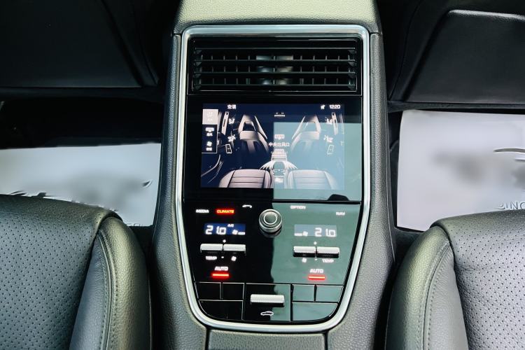Used Porsche Panamera 2017 Panamera 3.0T Interior 3