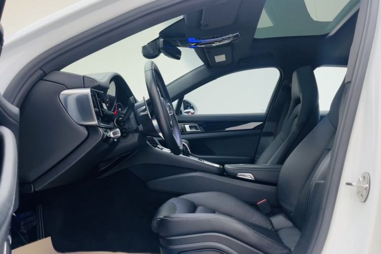 Used Porsche Panamera 2017 Panamera 3.0T Interior 5
