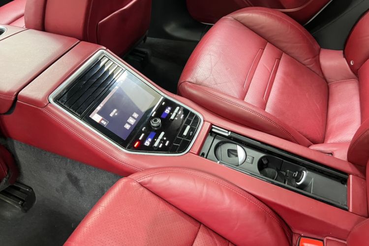 Used Porsche Panamera 2017 Panamera 3.0T Interior 6