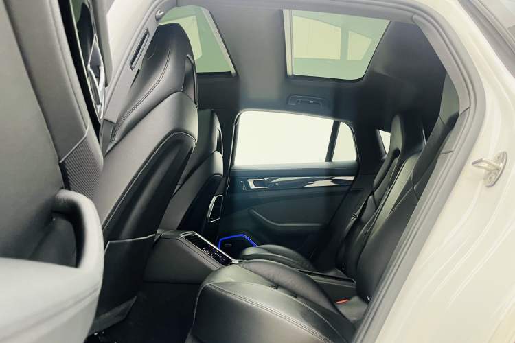 Used Porsche Panamera 2017 Panamera 3.0T Interior 7