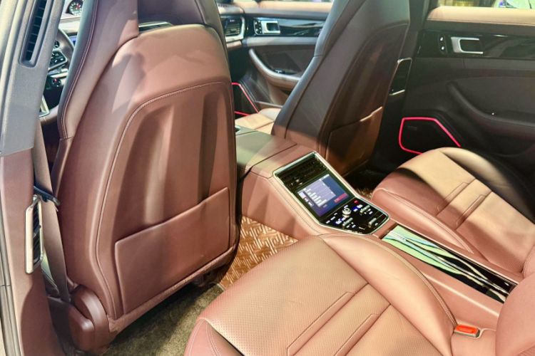 Used Porsche Panamera 2017 Panamera 3.0T Interior 8