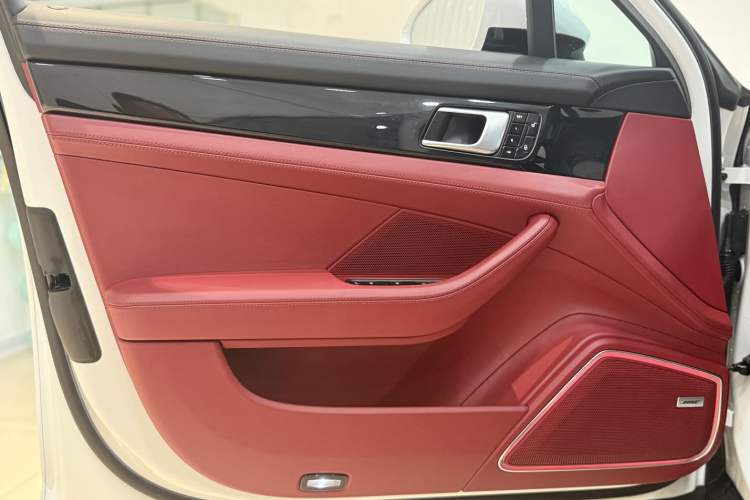 Used Porsche Panamera 2017 Panamera 3.0T Interior 8