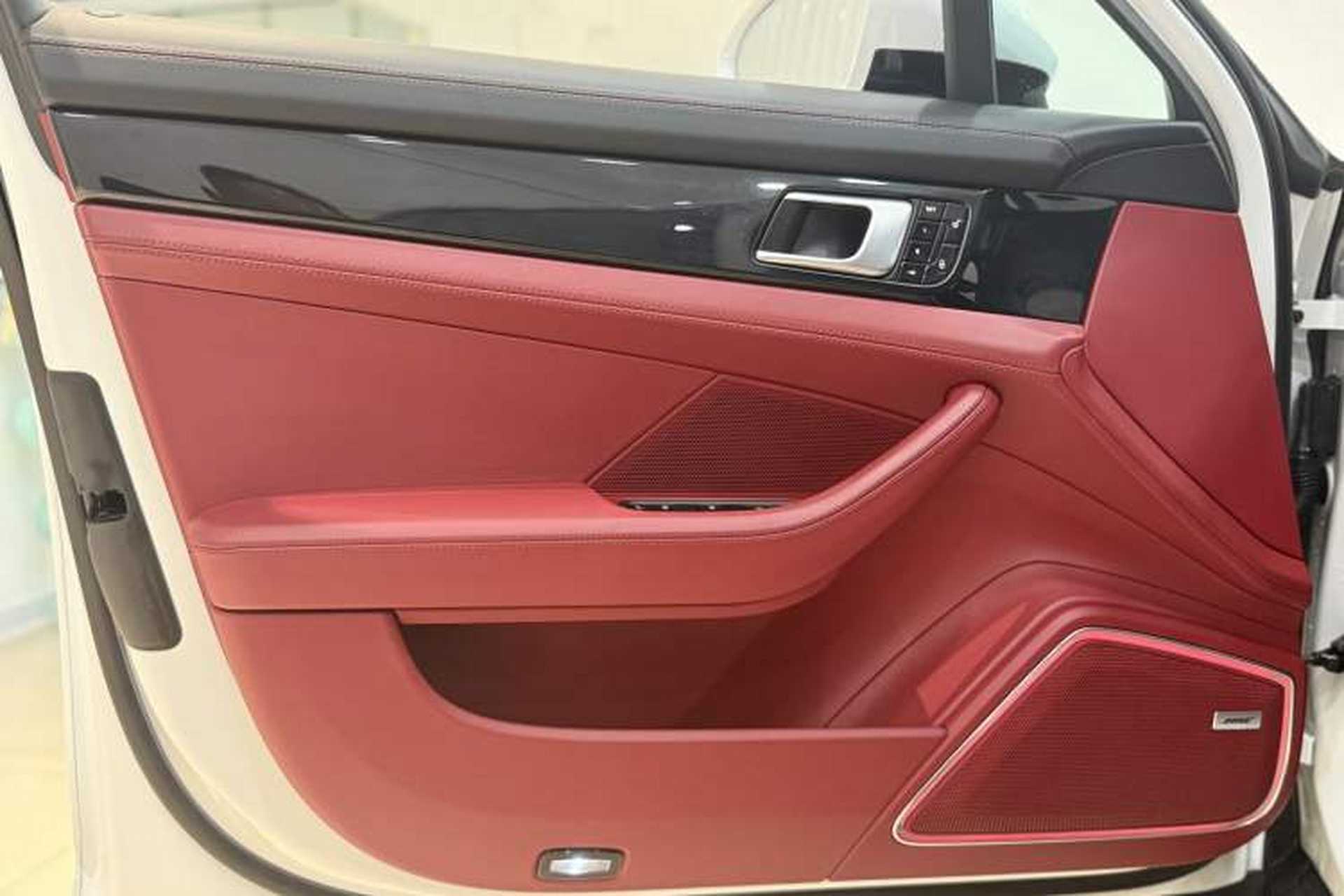 Used Porsche Panamera 2017 Panamera 3.0T Interior 8