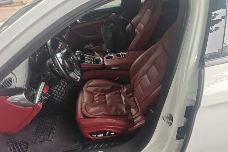 Used Porsche Panamera 2017 Panamera 3.0T Left Front Seat
