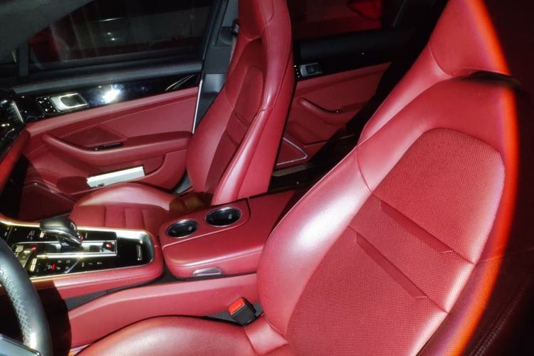 Used Porsche Panamera 2017 Panamera 4 Executive Long Wheelbase 3.0T Left Front Seat