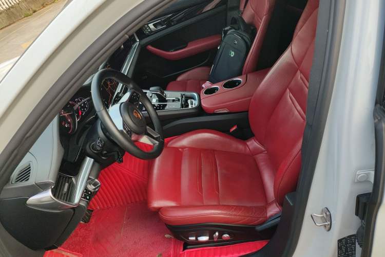 Used Porsche Panamera 2017 Panamera 3.0T Left Front Seat