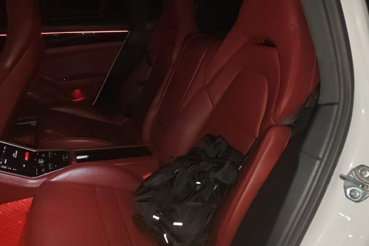 Used Porsche Panamera 2017 Panamera 3.0T Left Rear Seat