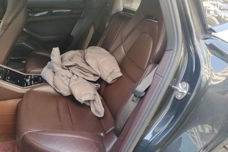 Used Porsche Panamera 2017 Panamera 3.0T Left Rear Seat