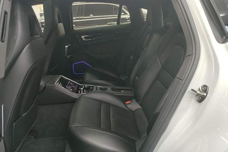 Used Porsche Panamera 2017 Panamera 3.0T Left Rear Seat