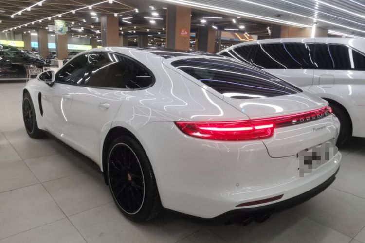 Used Porsche Panamera 2017 Panamera 3.0T Rear Left 45 Deg