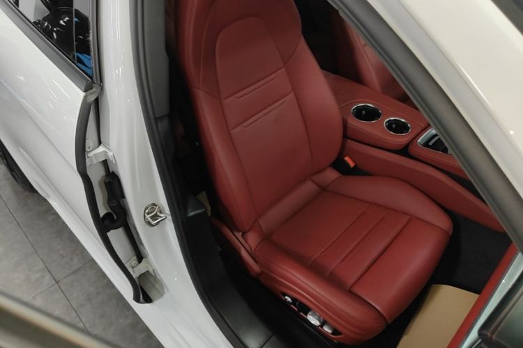Used Porsche Panamera 2017 Panamera 3.0T Right Front Seat