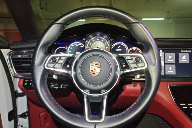 Used Porsche Panamera 2017 Panamera 3.0T Steering Wheel