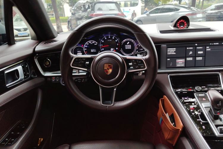 Used Porsche Panamera 2017 Panamera Executive Long Wheelbase 3.0T Steering Wheel