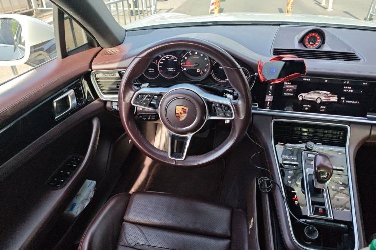 Used Porsche Panamera 2017 Panamera 3.0T Steering Wheel
