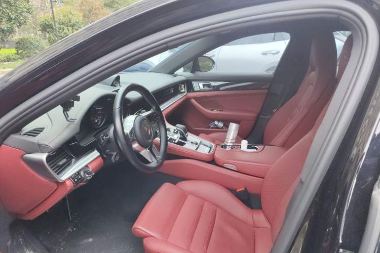 Used Porsche Panamera 2018 Panamera 4 E-Hybrid 2.9T Left Front Seat