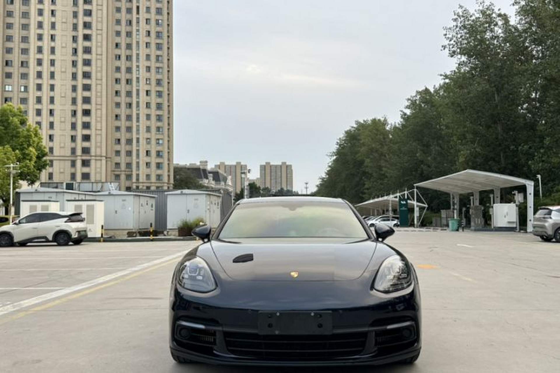 Used Porsche Panamera 2018 Panamera 4 E-Hybrid 2.9T Exterior 3