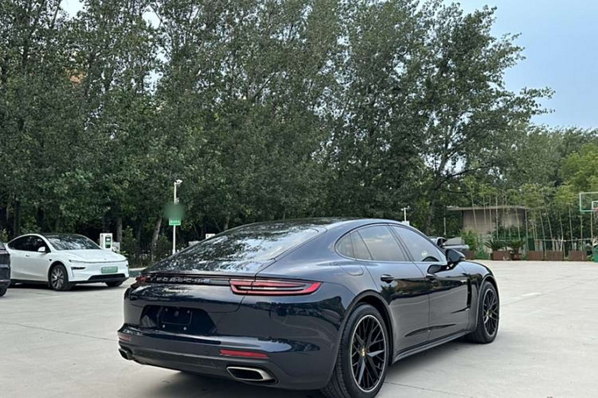 Used Porsche Panamera 2018 Panamera 4 E-Hybrid 2.9T Exterior 5