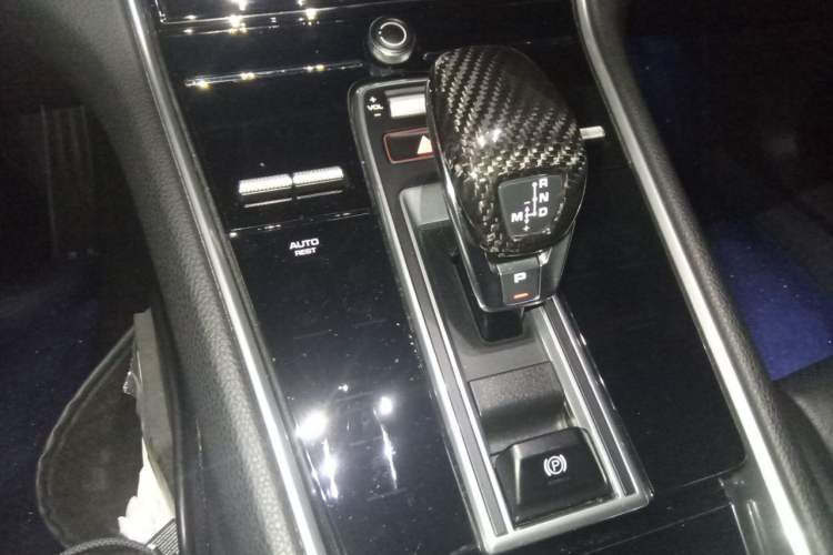 Used Porsche Panamera 2018 Panamera 4 E-Hybrid 2.9T Gear Lever