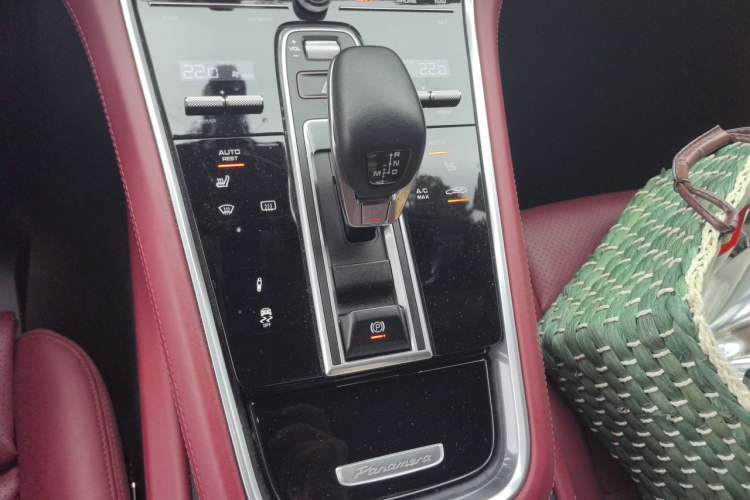 Used Porsche Panamera 2018 Panamera 4 E-Hybrid 2.9T Gear Lever