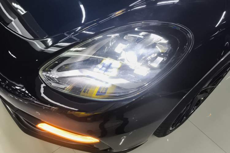 Used Porsche Panamera 2018 Panamera 4 E-Hybrid 2.9T Left Front Headlight