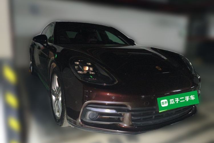 Used Porsche Panamera 2018 Panamera 4 E-Hybrid 2.9T Front Right 45 Deg