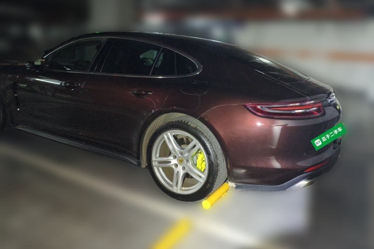 Used Porsche Panamera 2018 Panamera 4 E-Hybrid 2.9T Rear Left 45 Deg