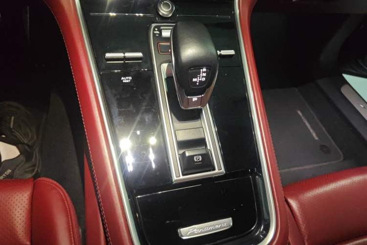 Used Porsche Panamera 2018 Panamera 4 E-Hybrid 2.9T Gear Lever