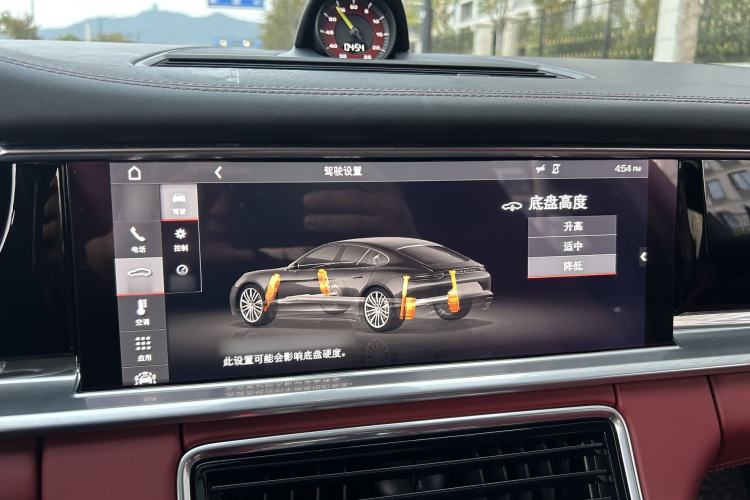 Used Porsche Panamera 2018 Panamera 4 E-Hybrid 2.9T Interior 3