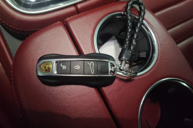 Used Porsche Panamera 2018 Panamera 4 E-Hybrid 2.9T Vehicle Key