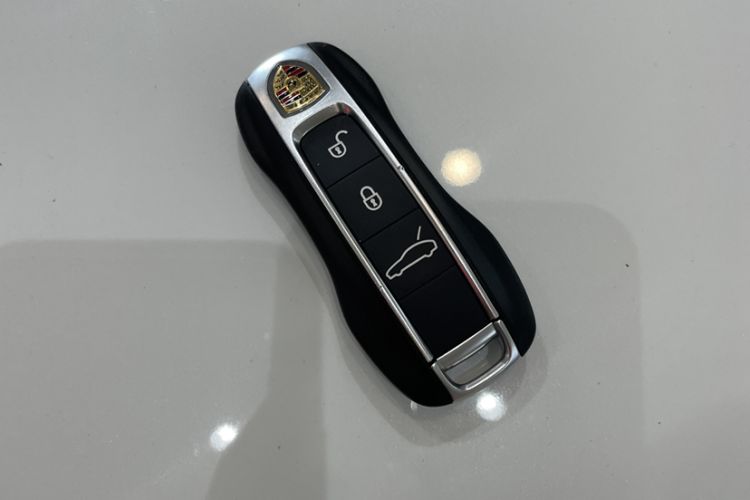 Used Porsche Panamera 2018 Panamera 4 E-Hybrid 2.9T Interior 1