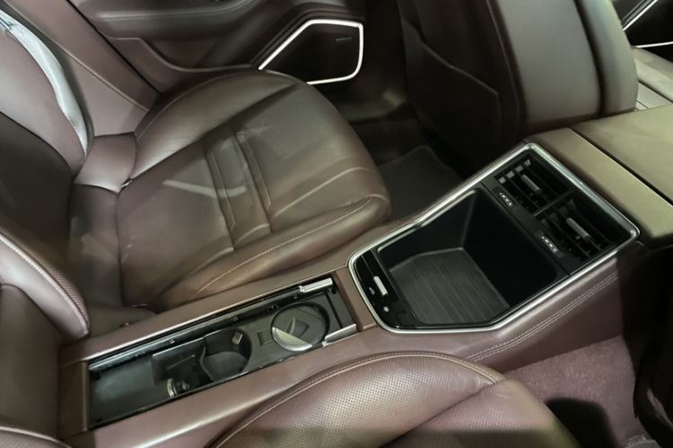 Used Porsche Panamera 2018 Panamera 4 E-Hybrid 2.9T Interior 11