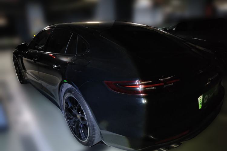 Used Porsche Panamera 2018 Panamera 4 E-Hybrid 2.9T Rear Left 45 Deg